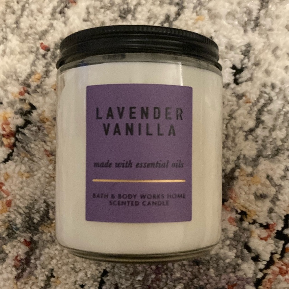 Bath and Body Works Lavender Vanilla Candle